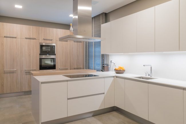 Reforma y decoración de cocina en Bilbao - Imagen de la barra