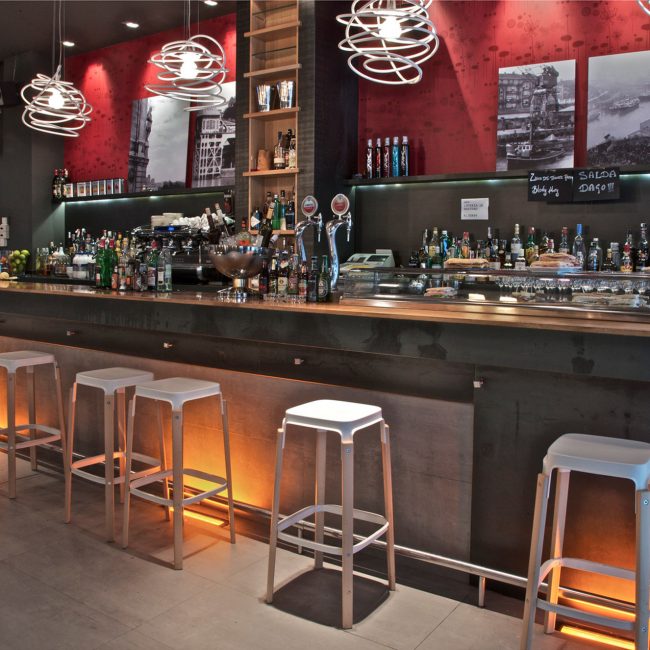 Reforma integral de Zaka Loung Restaurant en Indautxu, Bilbao - Imagen de barra
