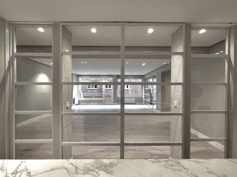 Reforma Integral en Bilbao | Imagen de la Sala desde la Cocina abierta